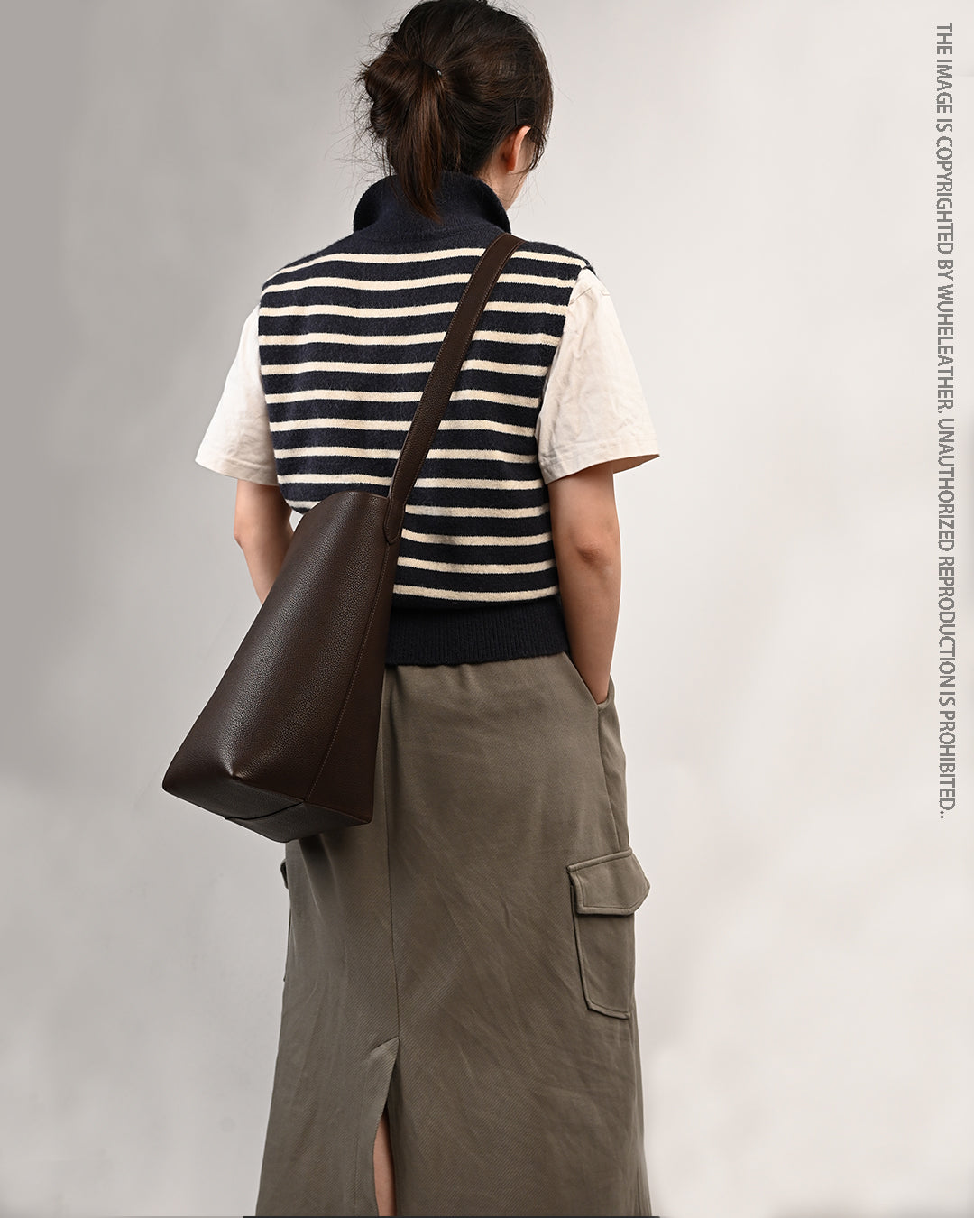 Bucket bag(Barenia Faubourg leather )