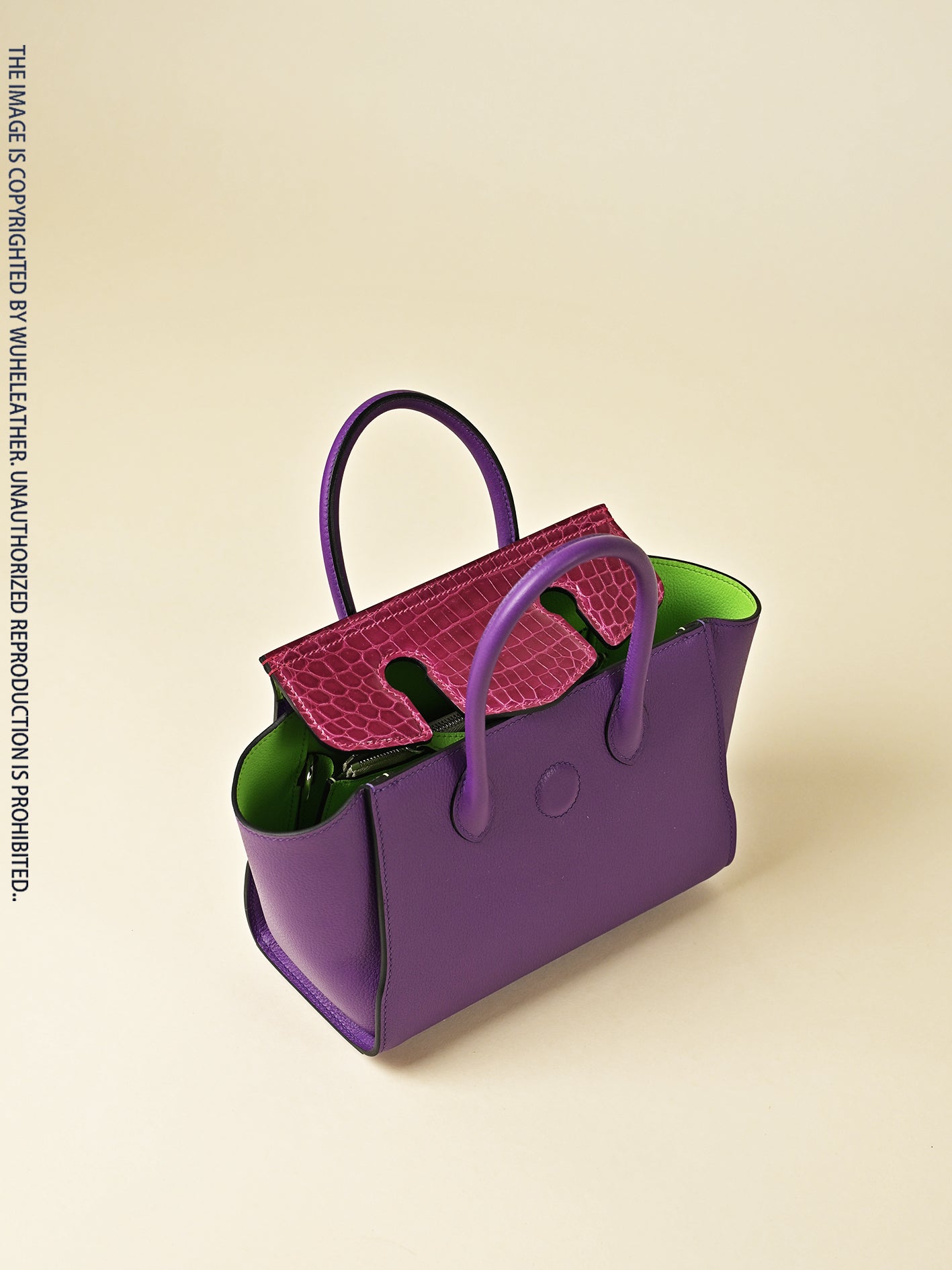 WUHE/In Stock||Bat Bag