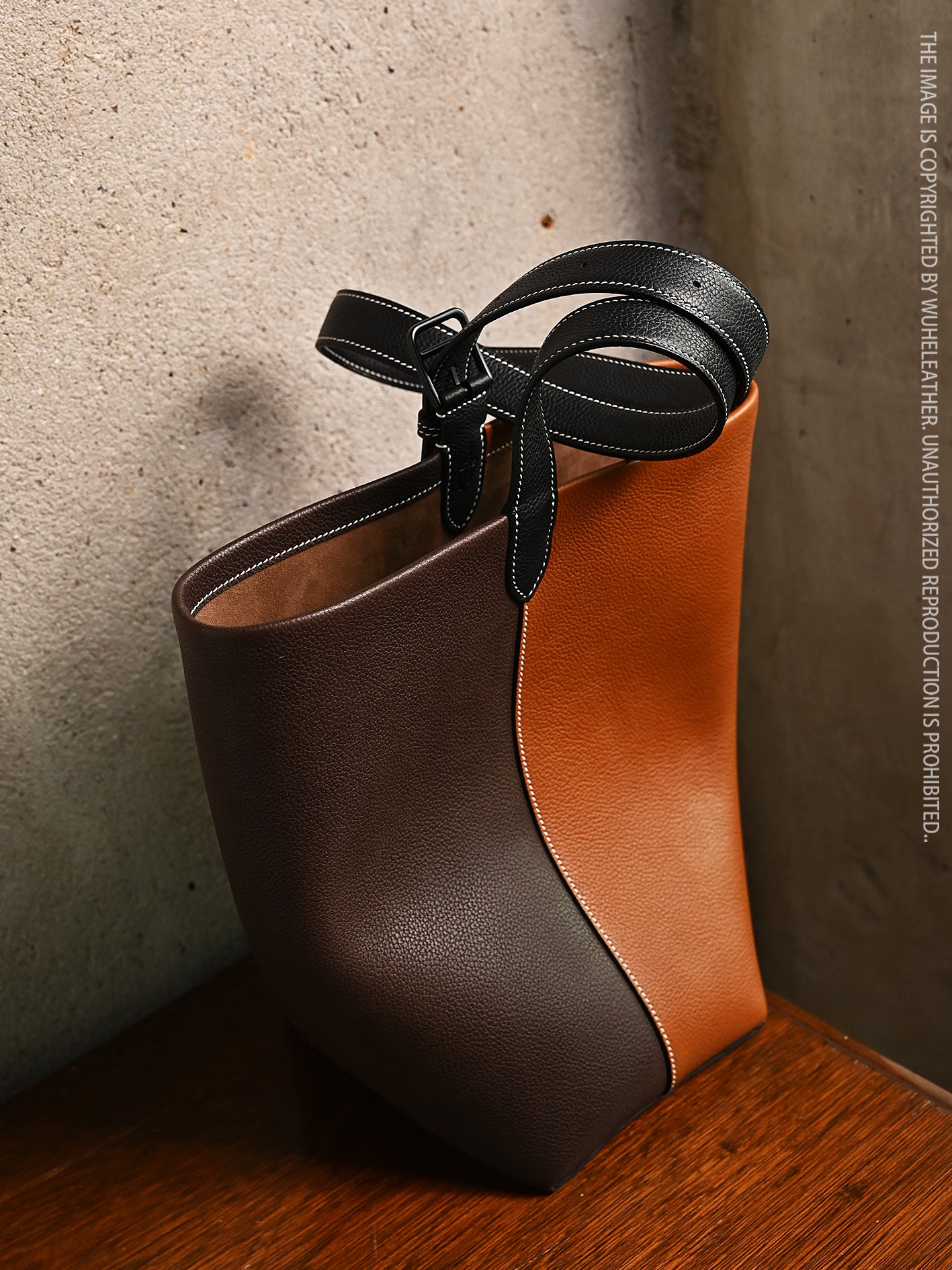 Bucket bag(Barenia Faubourg leather )