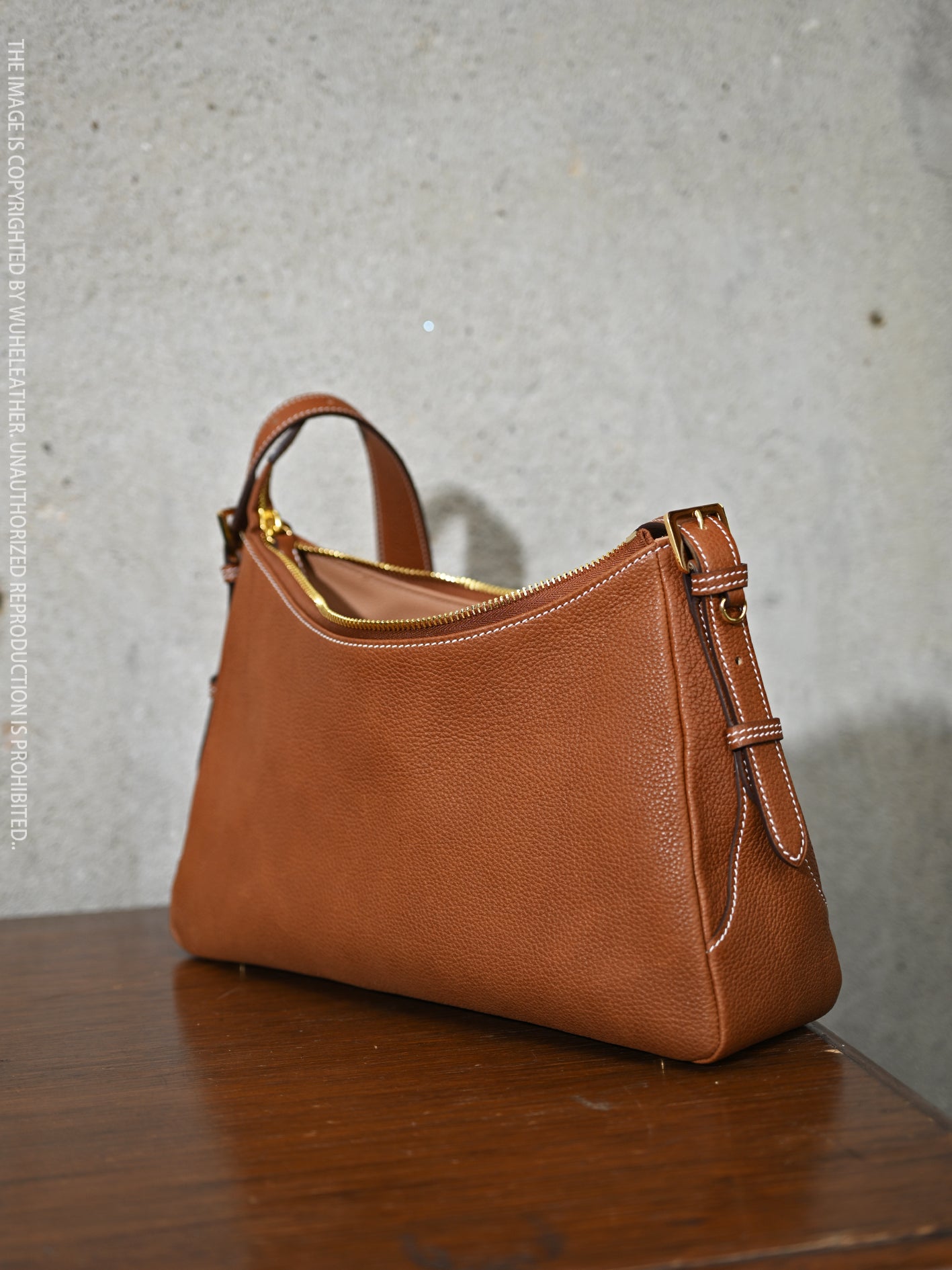 HOBO ||Barenia Faubourg leather