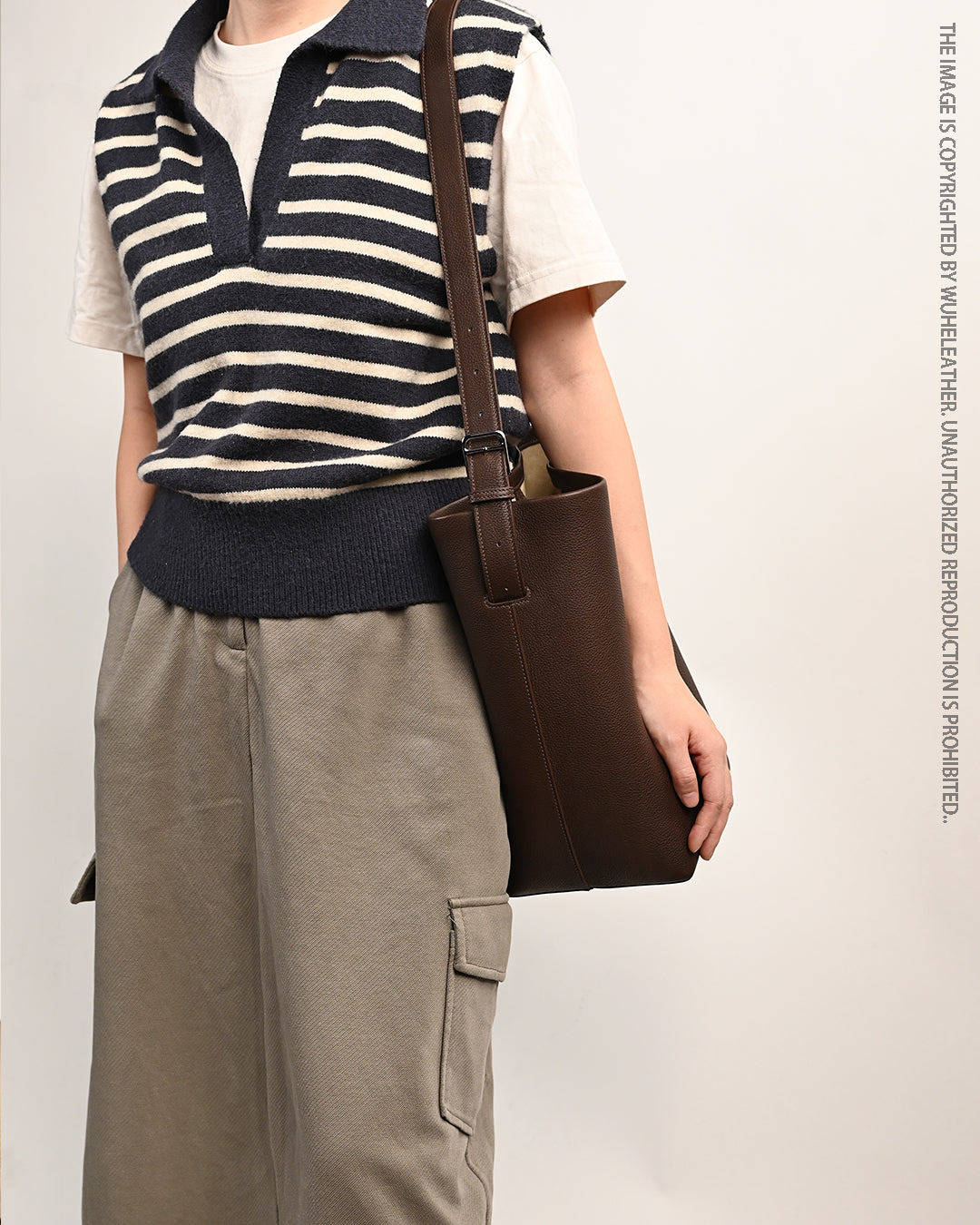 Bucket bag(Barenia Faubourg leather )