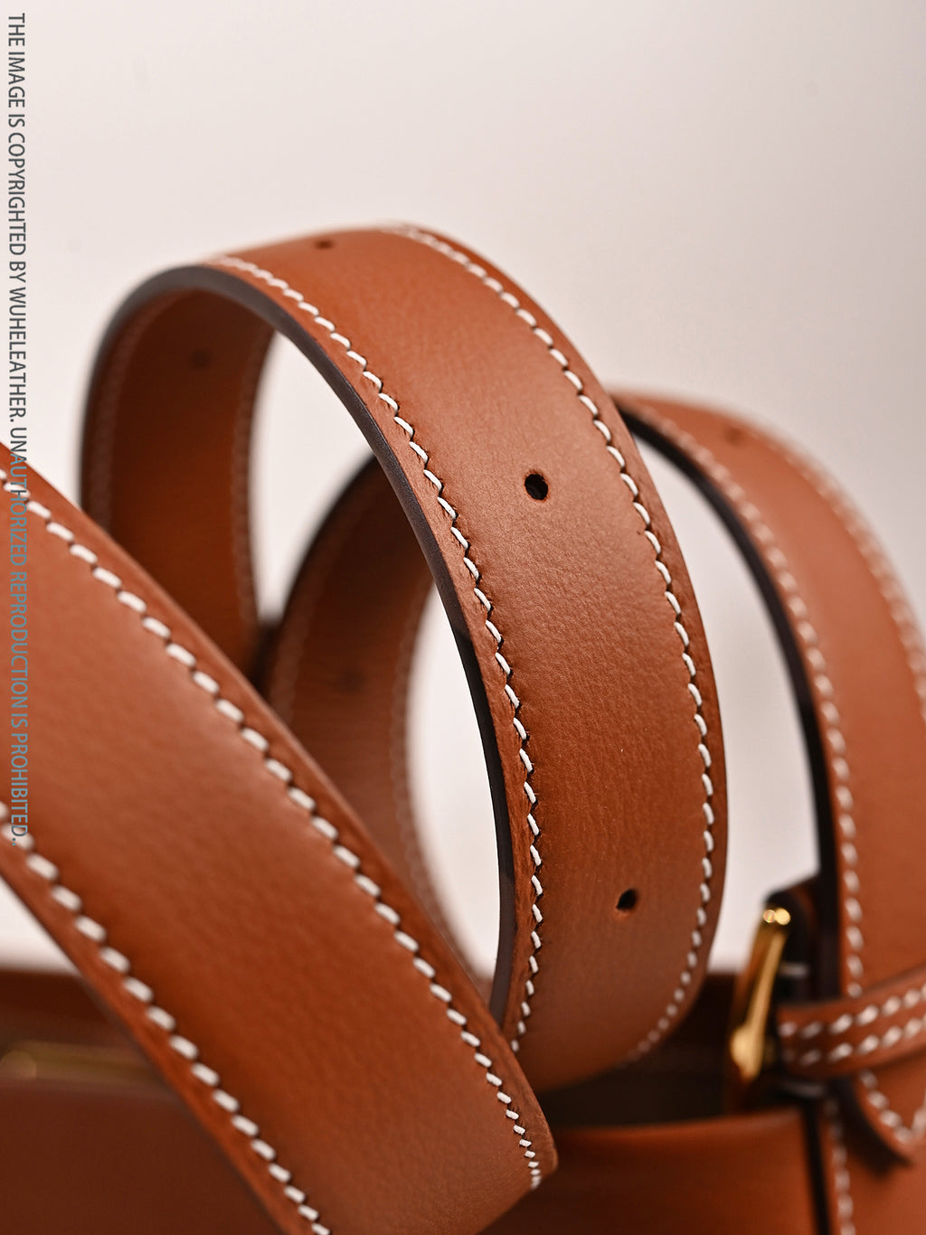 Bucket bag||Italian calfskin