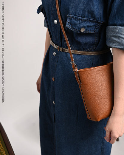 MIni Bucket bag(Barenia Faubourg leather)