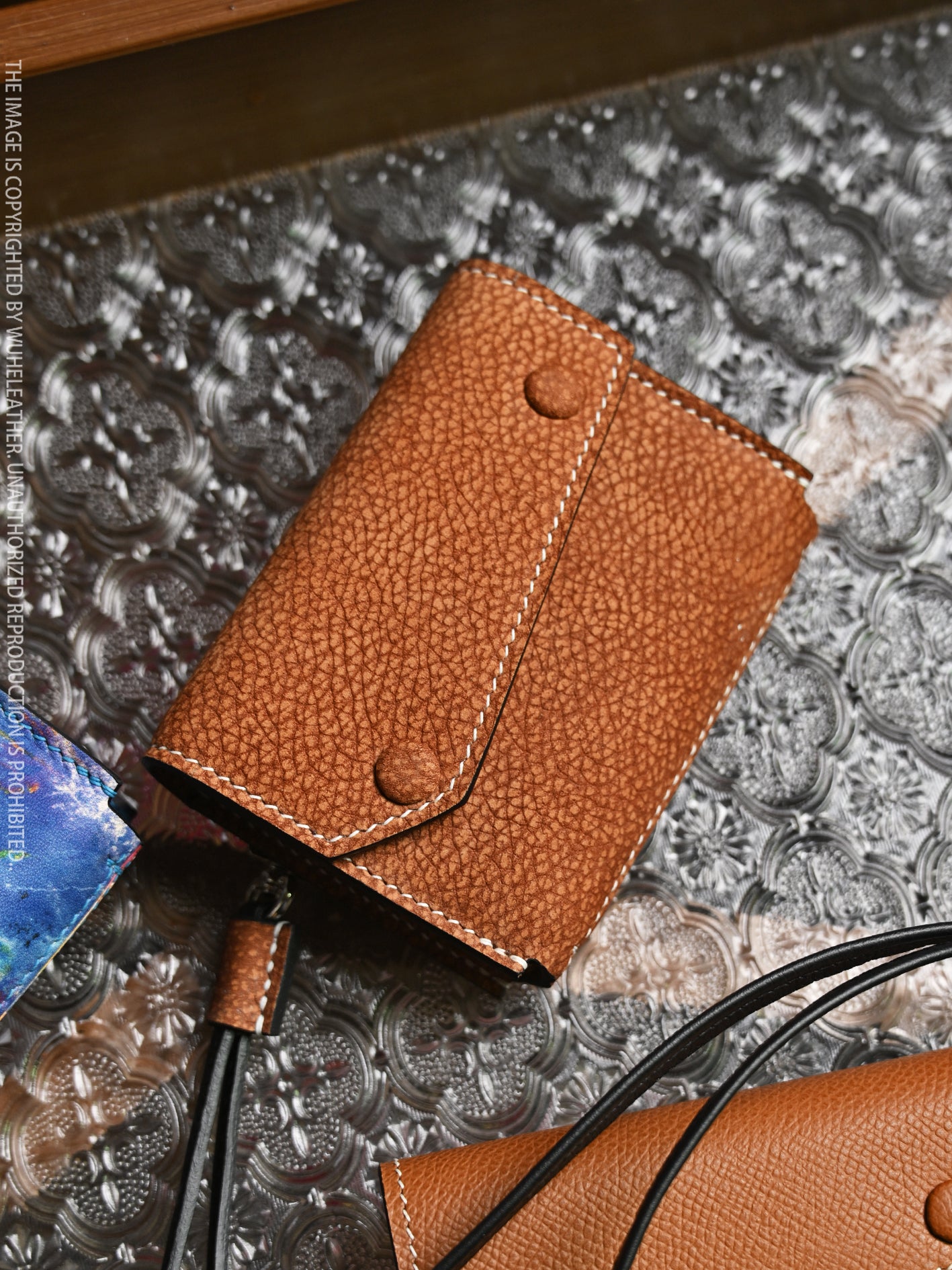 WUHE/In Stock||Maxi Carry Card Case