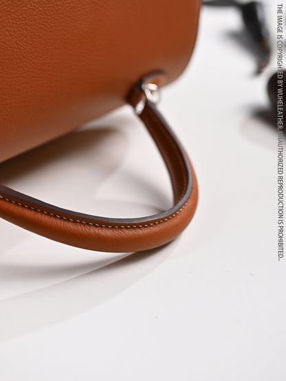 Horseshoe Clasp Bag