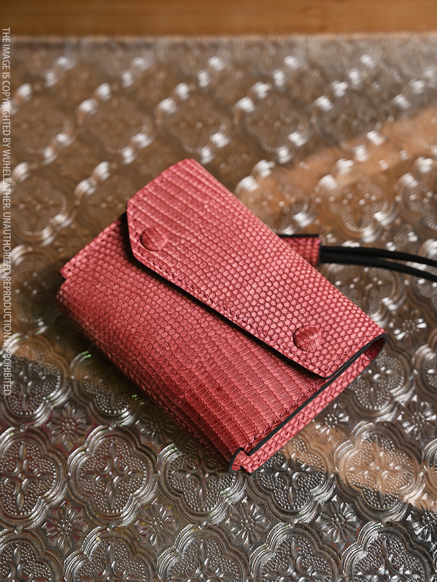 WUHE/In Stock||Maxi Carry Card Case