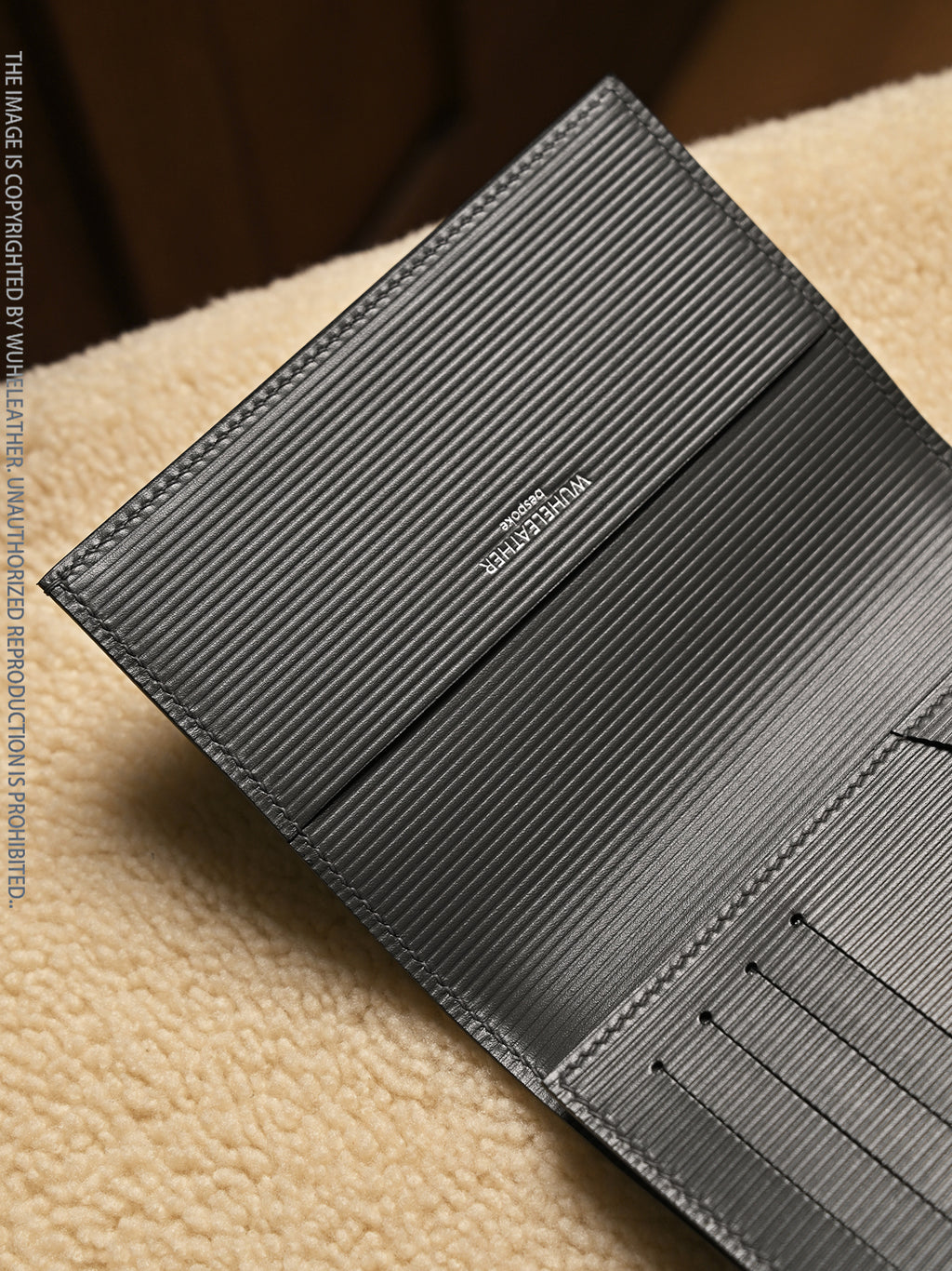WUHE Journey Passport Case-Calfskin Collection