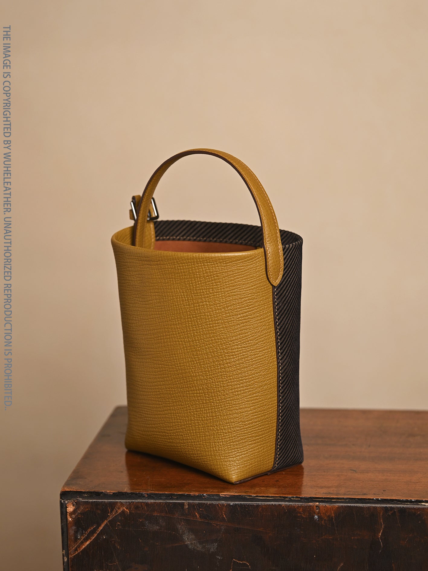 MIni Bucket bag·Italian Calf Leather