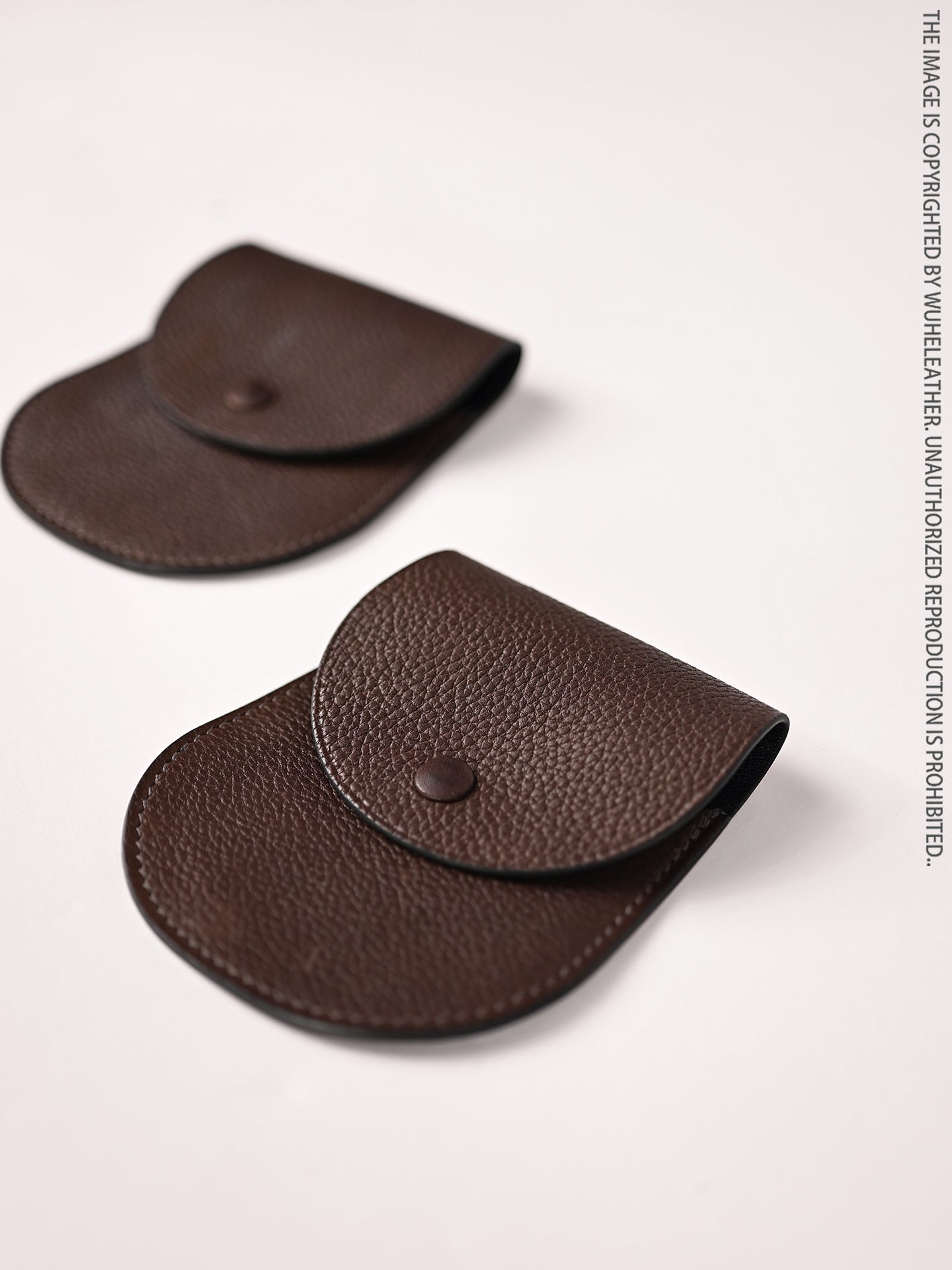 Horseshoe Card Case