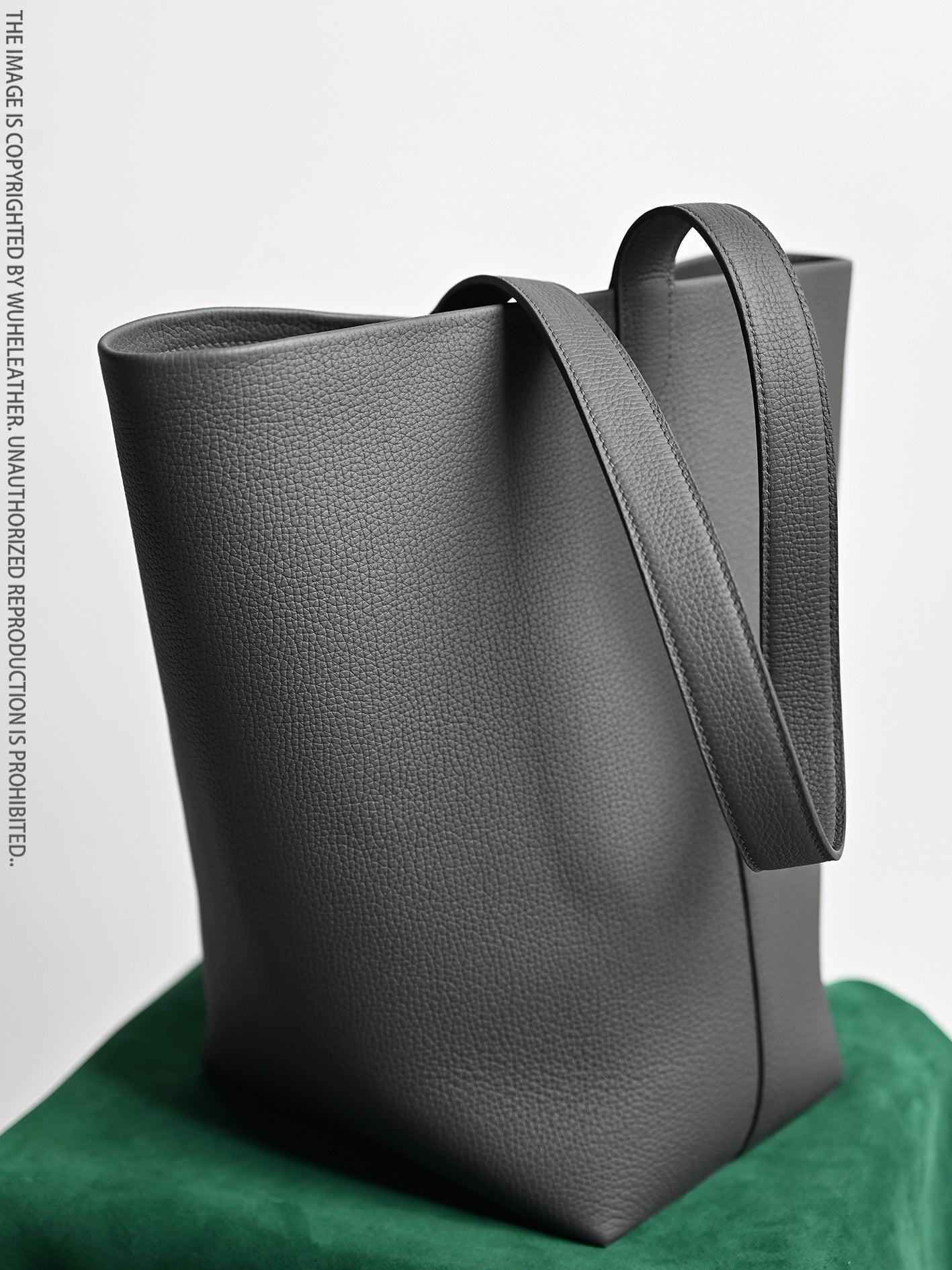 Litchi Embossed Shoulder Tote Bag – KNESleather