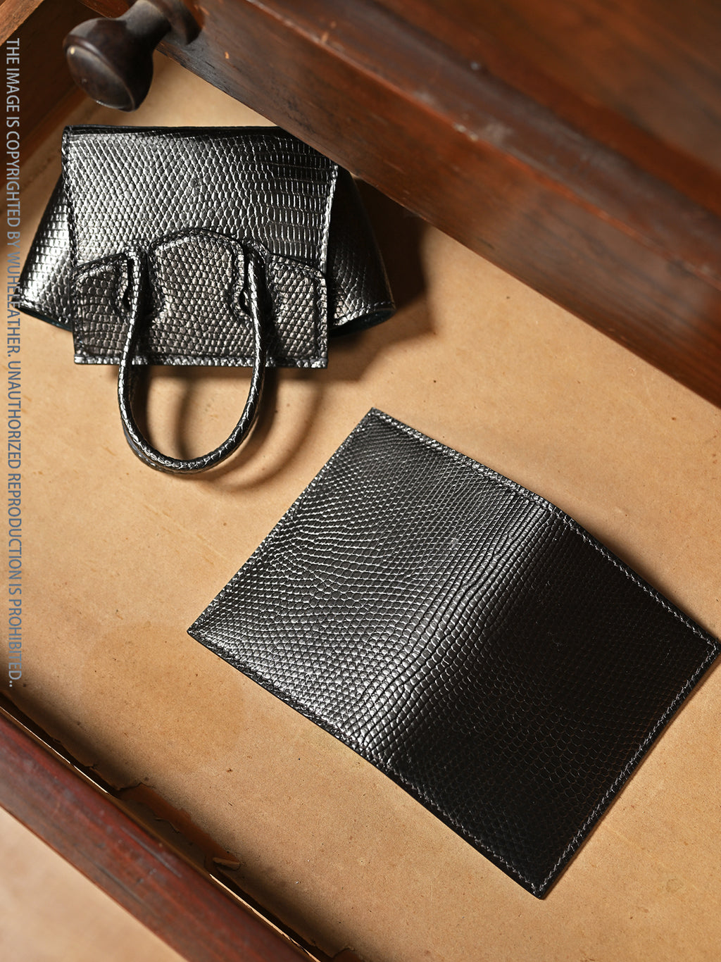 Bifold Card Holder-Exotic Leather Collection