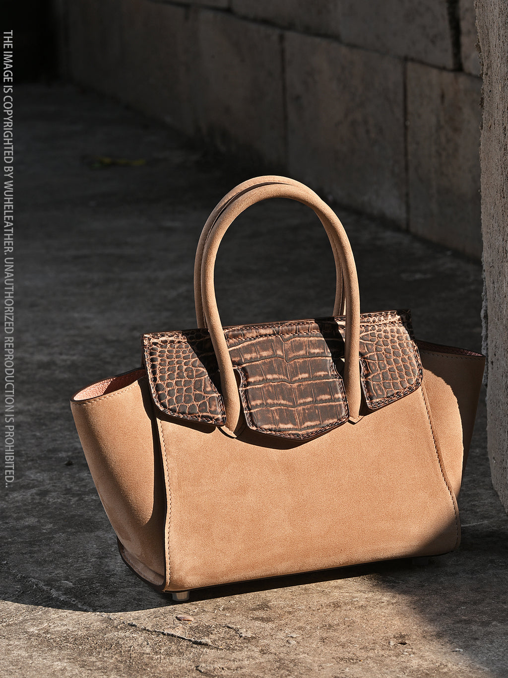 WUHE/In Stock||Bat Bag