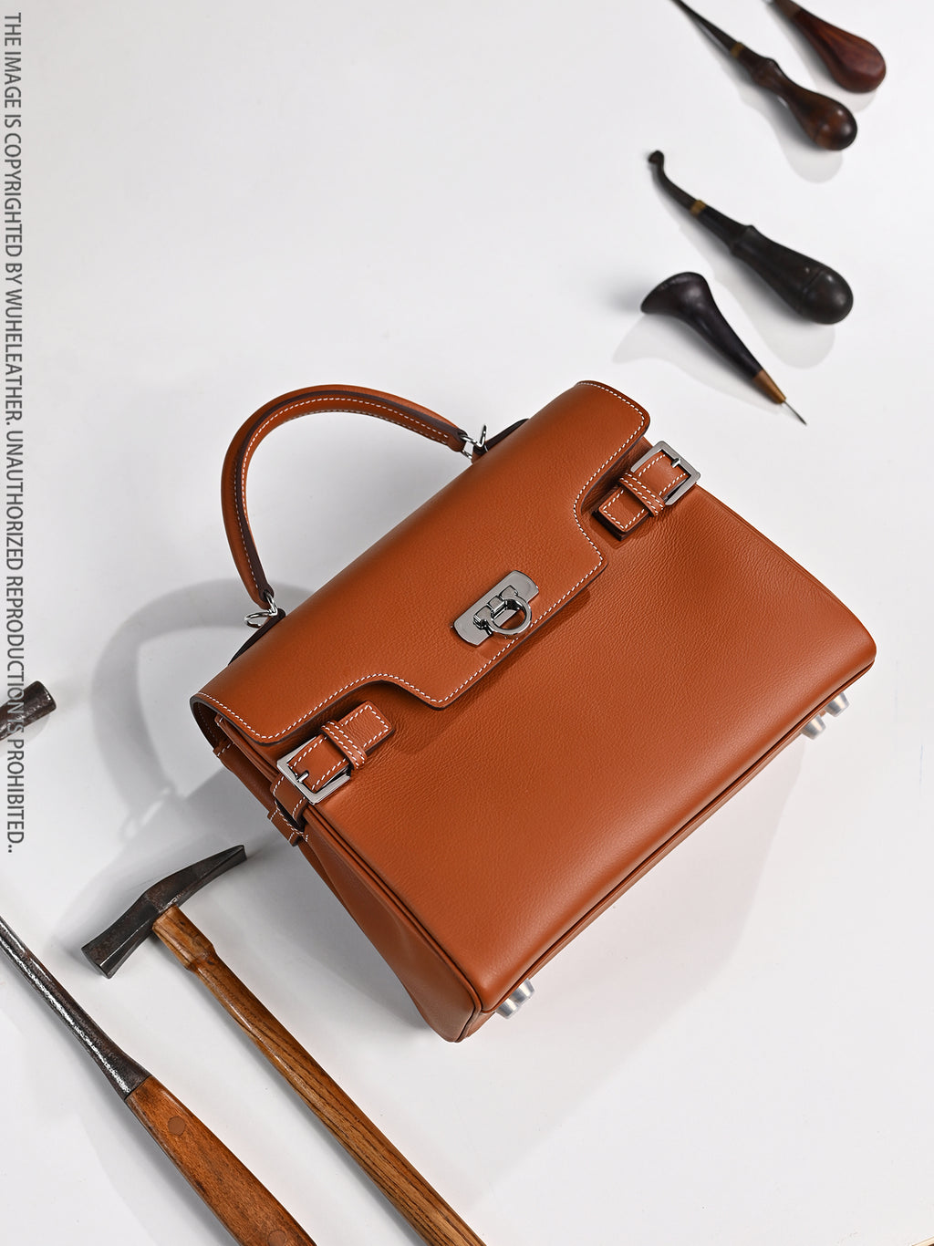 WUHE||Horseshoe Clasp Bag×calfskin