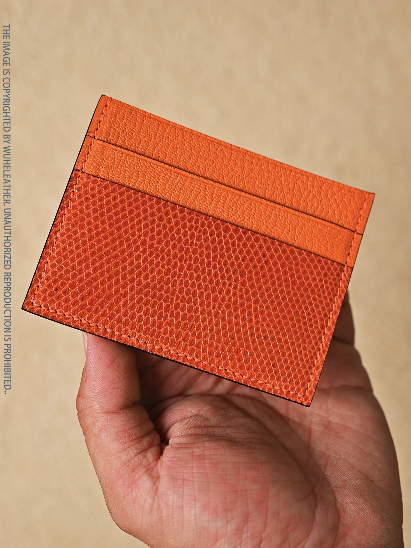 One-piece card holder