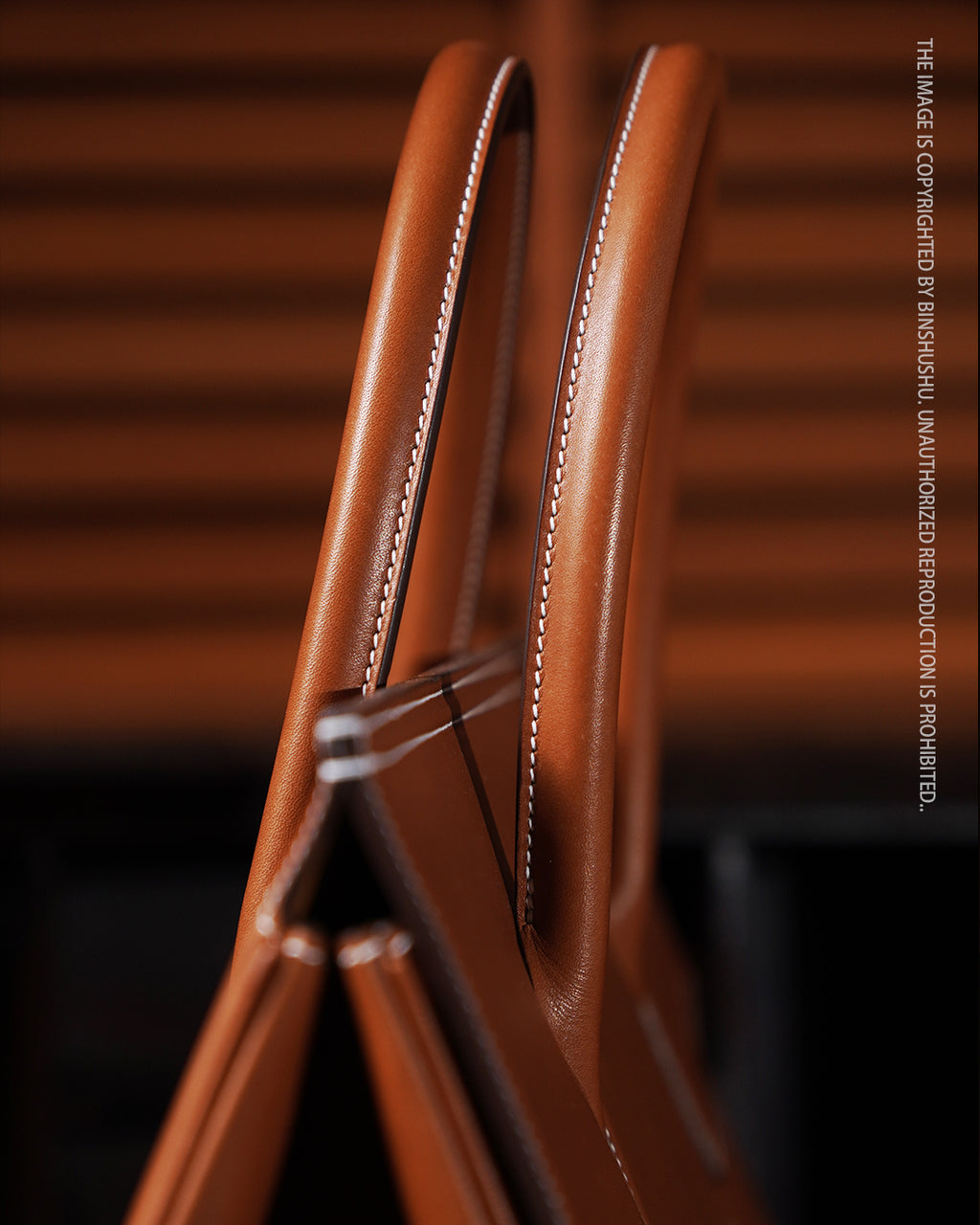 WUHE||Classic barenia handbag/L