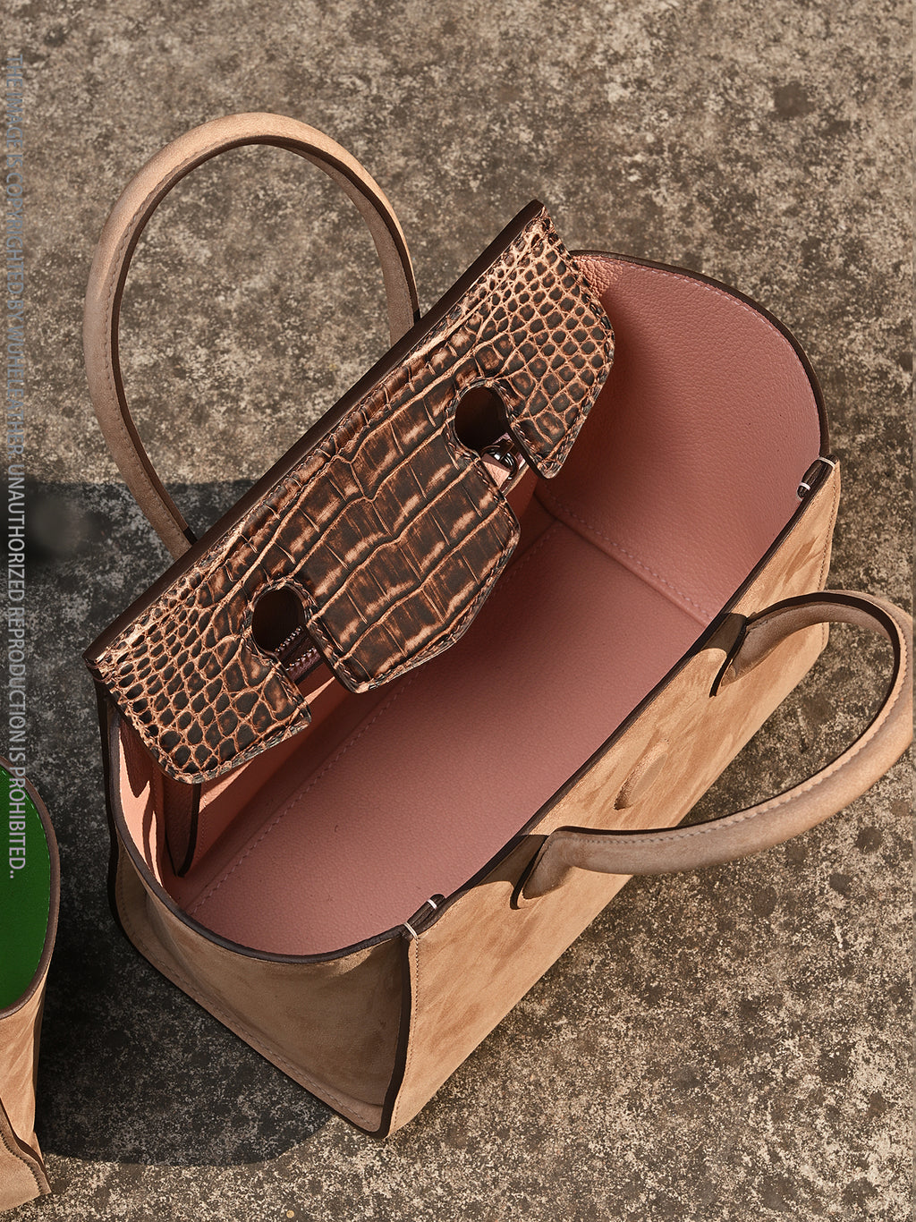 WUHE/In Stock||Bat Bag