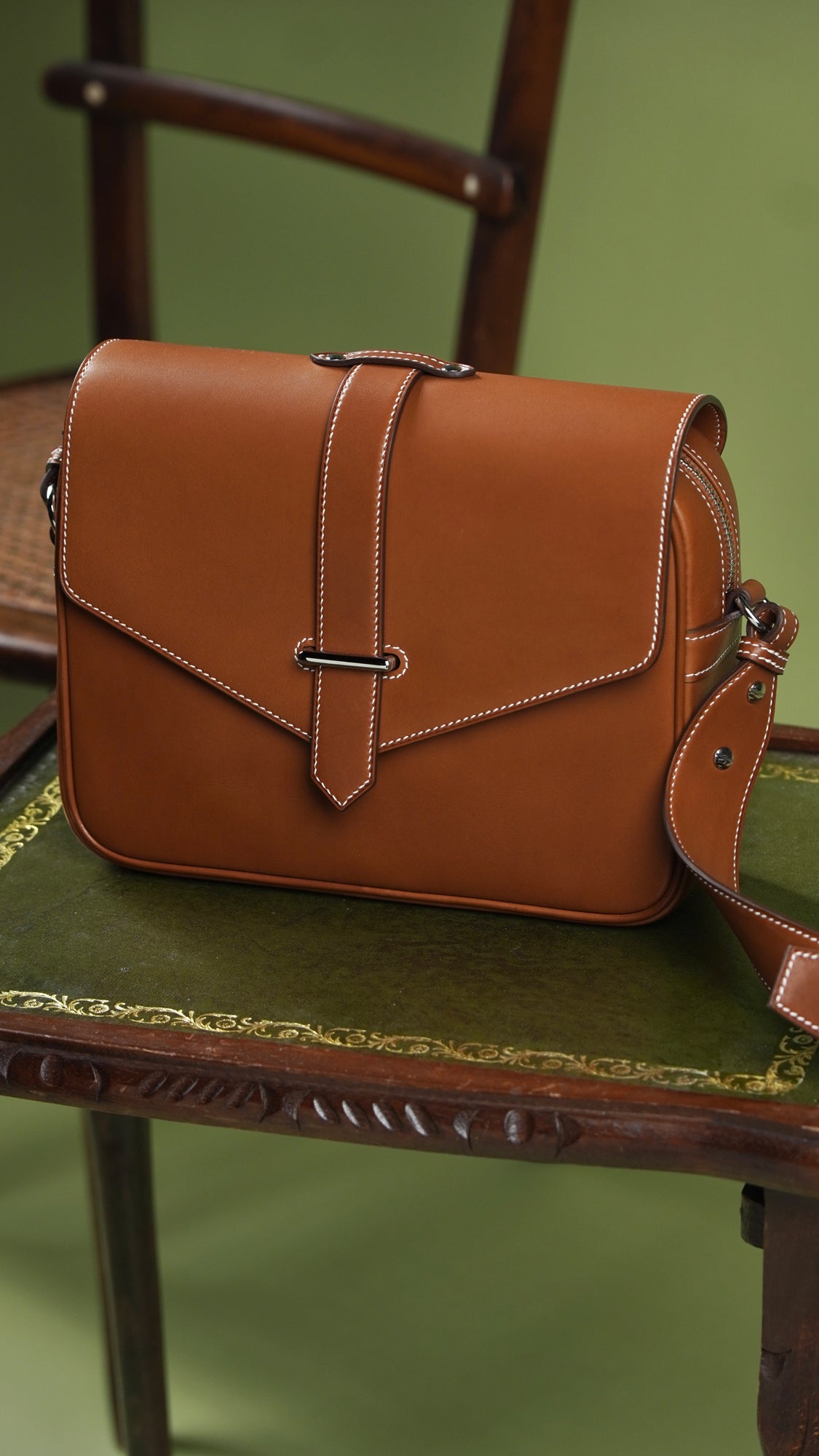 Saddle  messenger bag