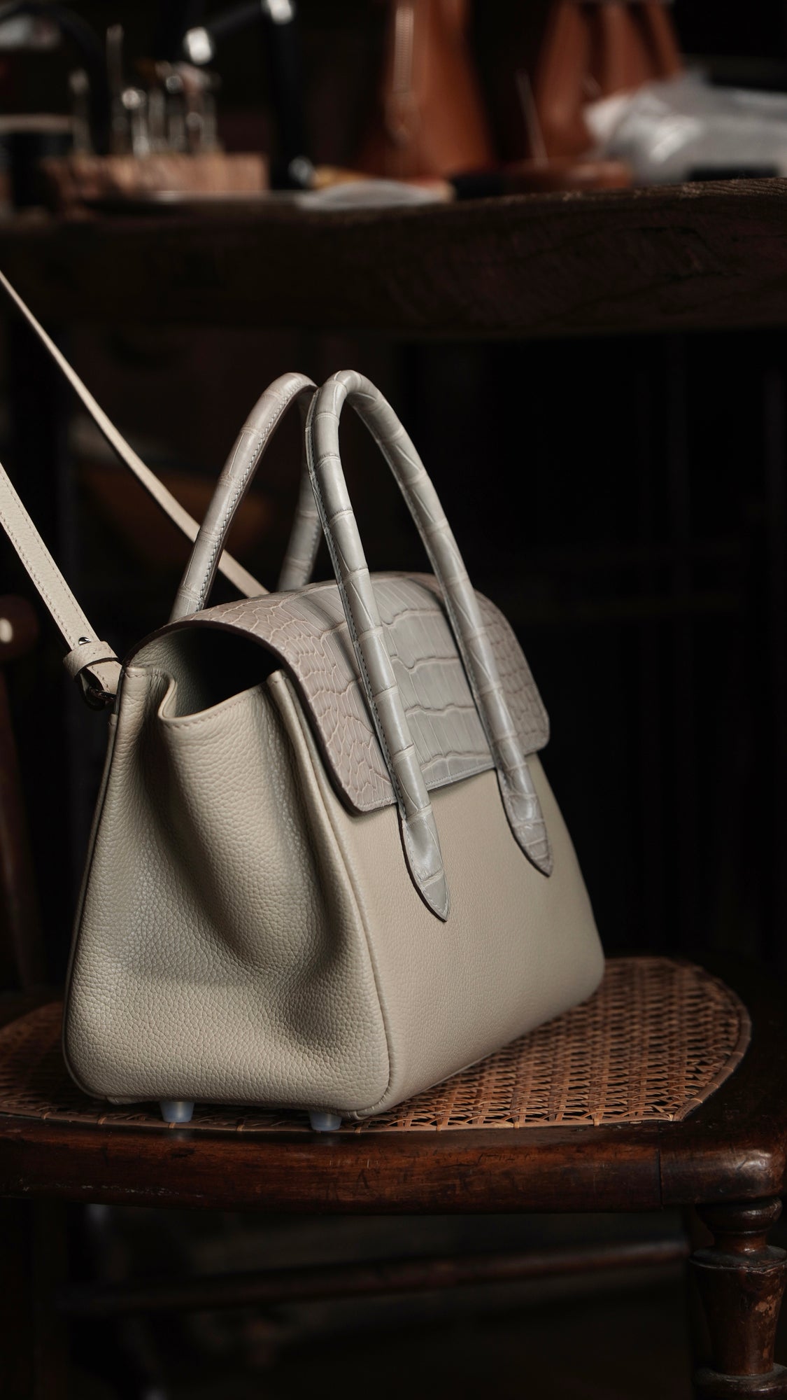 Handbag with silver gray crocodile