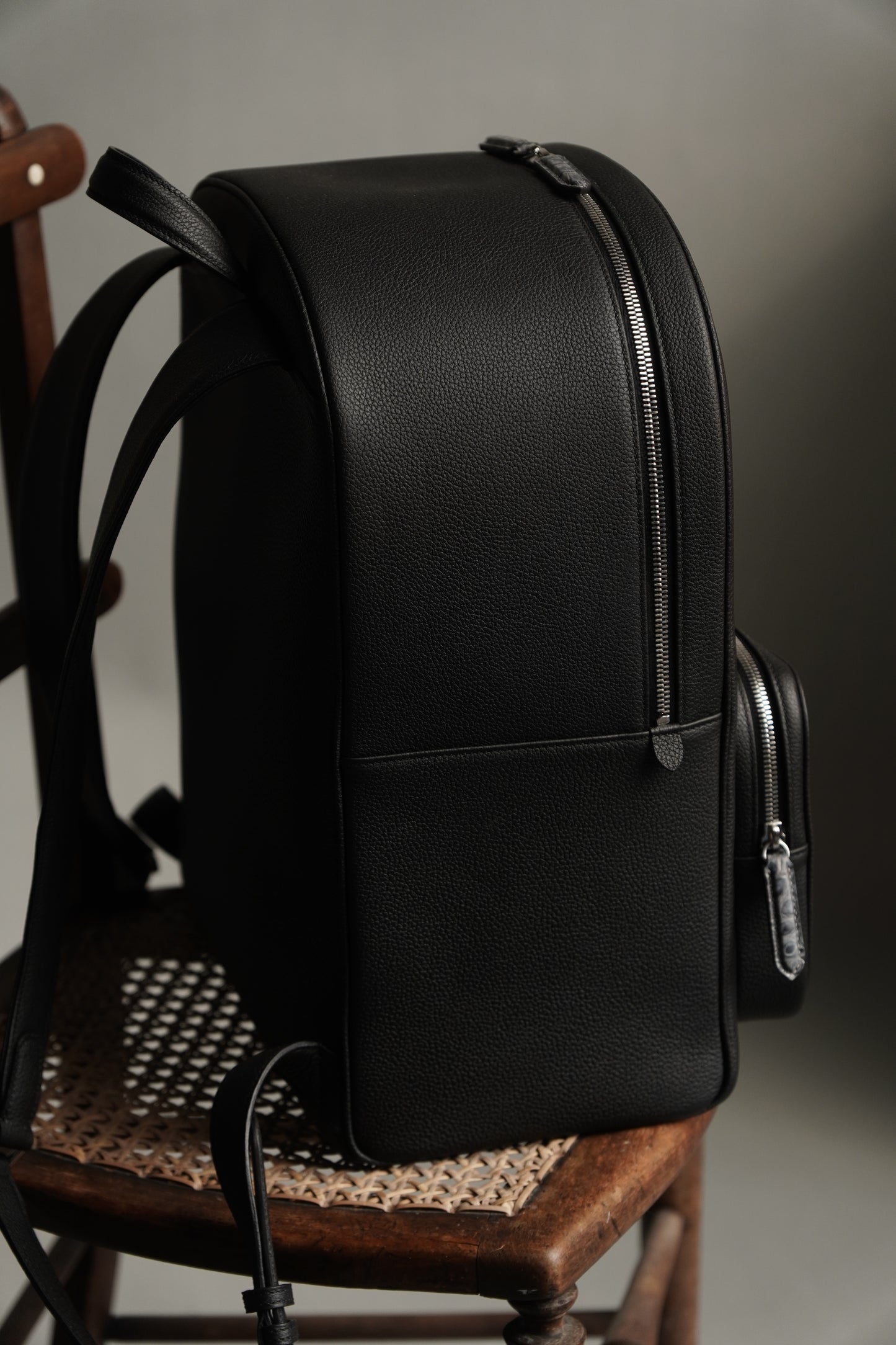 WUHE||CLASSIC BACKPACK