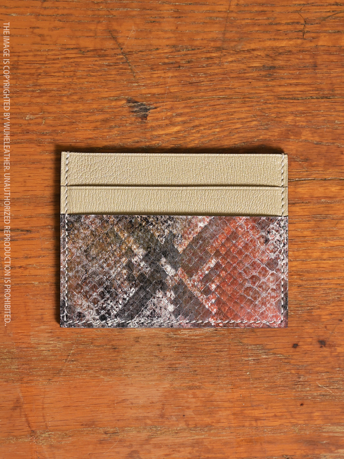 One-piece card holder